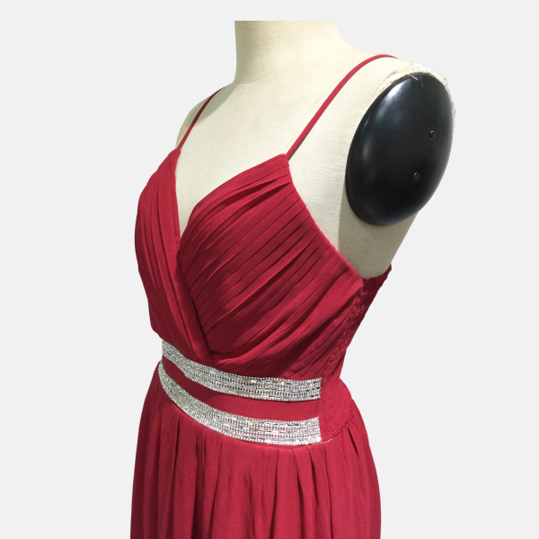 How to choose the right women's custom manufacturer